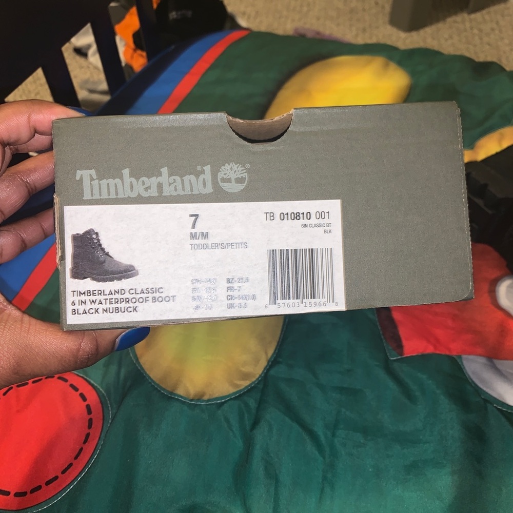 Brand NWT Toddler 7 classic black timberlands